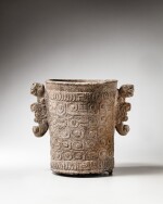 Vase en marbre, Vallée d'Ulua, ca. 800 - 1100 ap. J-C. | Ceremonial Mayan Marble Feasting Vessel, Ulua Valley, ca. AD 800 - 1100