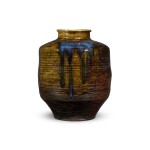A seto stoneware vase | Meiji period, 19th century