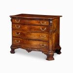 A Chippendale Mahogany Serpentine-Front and Side Dressing Chest of Drawers, Salem, Massachusetts, circa 1790