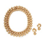Gold 'Pigne' Necklace and Pair of Earclips