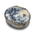 A moss agate snuff box with jewelled mounts, Paris, mid-19th century