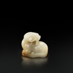 A white and russet jade 'mythical beast and lingzhi' group, Qing dynasty, 18th century |  清十八世紀 白玉靈芝瑞獸