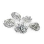 A Group of Five Italian Silver Leaf-Form Dishes, Buccellati, Milan and Bologna, Modern