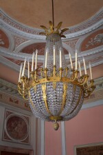 An Empire gilt-bronze and cut-glass thirty-six-light chandelier, circa 1810 |  Lustre à trente-six lumières en bronze doré et verre taillé d'époque Empire, vers 1810