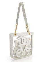CHANEL | WHITE LEATHER AND VINYL TOTE BAG 