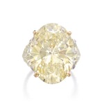 Fancy light yellow diamond ring | 淡彩黃色鑽石戒指