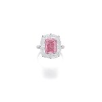 Rare and attractive Fancy Vivid Purplish Pink diamond ring | 罕有豔彩紫粉紅色鑽石戒指