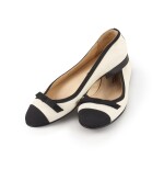 CHANEL | PAIR OF OFF- WHITE LEATHER AND BLACK GROSGRAIN FLATS 