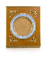 A Fabergé wood and enamel frame, Third Artel, St Petersburg, 1908-1917