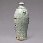Shimaoka Tatsuzo (1917-2007) | A large stoneware bottle vase | Showa period, 20th century