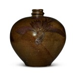 An iron-brown-decorated teadust-glazed vase, Jin dynasty | 金 茶葉末釉鐵鏽花紋小口瓶