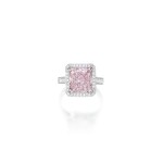 FANCY PINK-PURPLE DIAMOND AND DIAMOND RING | 彩粉紅紫色鑽石配鑽石戒指