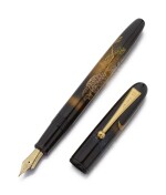NAMIKI | A LIMITED EDITION HAND PAINTED LACQUERED MAKI-E FOUNTAIN PEN DEPICTING AN OWL, CIRCA 2002