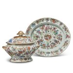 A Chinese Export Canton Famille-Rose Soup Tureen and Cover and a Large Oval Platter Qing Dynasty, 19th Century | 清十九世紀 廣彩人物故事圖湯蓋盌及托盤