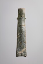 A rare large archaic green jade ceremonial blade, yazhang, Neolithic period/erlitou culture | 新石器時代/二里頭文化 牙璋