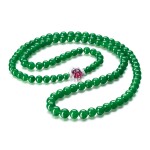 An Impressive 108 Jadeite Bead, Rubellite and Diamond Necklace | 108顆 天然翡翠珠 配 紅色碧璽 及 鑽石 項鏈