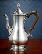 AN EARLY AMERICAN SILVER COFFEE POT, MYER MYERS, NEW YORK, CIRCA 1760