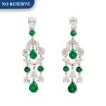 'Chandelier' Pair of Emerald and Diamond Pendent Earrings | 格拉夫| 'Chandelier' 祖母綠 配 鑽石 耳墜一對 (祖母綠及鑽石共重約4.50及6.20克拉)