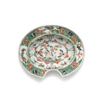 A famille-verte barbers bowl, Qing dynasty, Kangxi period