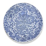 A large blue and white 'dragon' dish, Qing dynasty, Kangxi period  | 清康熙 青花「福祿壽」雲龍紋盤 《大明宣德年製》仿款