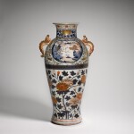  A large Imari vase | Edo period, late 17th century 
