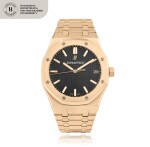 Royal Oak, Ref. 15500OR.OO.1220OR.01  Pink gold wristwatch with date and bracelet  Circa 2019