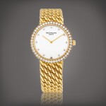 Calatrava, Reference 5006 | A yellow gold and diamond-set bracelet watch, Circa 2000 | 百達翡麗 | Calatrava 型號5006 | 黃金鑲鑽石鏈帶腕錶，約2000年製