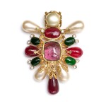 Multicolour Gripoix, Strass and Simulated Pearl  Baroque Style Gold Metal Maison Goossens Pendant Brooch, c. 1960