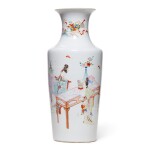 A FAMILLE-ROSE 'LADIES' VASE, QING DYNASTY, 18TH / 19TH CENTURY