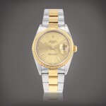 Date, reference 15223 Montre bracelet en acier et or jaune avec date | Stainless steel and yellow gold wristwatch with date and bracelet Vers 2000 | Circa 2000