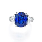 Oscar Heyman & Brothers | Sapphire and Diamond Ring