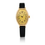 REF 3 YELLOW GOLD WRISTWATCH MADE IN 1917