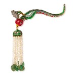SEED PEARL, GEM-SET AND ENAMEL TURBAN ORNAMENT (TURRA) | 小顆珍珠配寶石及琺瑯彩頭巾裝飾