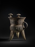 An archaic bronze ritual wine vessel (Jia), Shang dynasty, Erligang culture | 商 二里崗文化 青銅饕餮紋斝