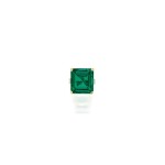 Cartier [卡地亞] | A Superb Emerald and Diamond Ring [祖母綠配鑽石戒指]