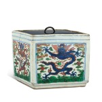 A wucai 'dragon' square box Mark and period of Wanli | 明萬曆 五彩雲龍紋方罐 《大明萬曆年製》款