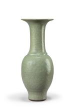 A large longquan celadon-glazed baluster vase Ming dynasty | 明 龍泉窰青釉鳳尾尊
