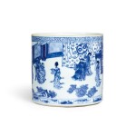 A blue and white 'figural' brushpot Qing dynasty, early Kangxi period | 清康熙初期 青花故事人物圖筆筒