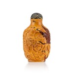 A Carved Amber 'Phoenix and Peony' Snuff Bottle Qing Dynasty, 18th - 19th Century | 清十八至十九世紀 琥珀鳳凰牡丹鼻煙壺