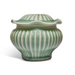 A small 'Longquan' celadon-glazed ribbed jar and cover, Yuan dynasty | 元 龍泉窰青釉百條紋蓋罐 