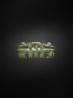 An archaic green jade cloud-shaped pendant, Neolithic period, Hongshan culture | 新石器時代 紅山文化 青玉三齒珮