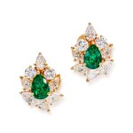 Pair of Emerald and Diamond Ear Clips | 祖母綠 配 鑽石 耳夹一對（祖母綠重約1.83 及 1.68克拉）