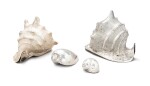 A group of four silver-covered seashells, Buccellati, Milan, circa 1980 | Ensemble de quatre coquillages recouverts d'argent par Buccellati, Milan, vers 1980 