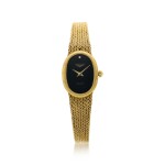 A LADY'S YELLOW GOLD BRACELET WATCH WITH ONYX AND DIAMOND-SET DIAL, CIRCA 1990