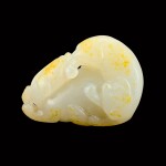 A white and russet jade 'dogs' group Qing dynasty, 17th - 18th century | 清十七至十八世紀 白玉雙犬
