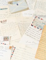  Importante correspondance à Violette Leduc dévoilant leur amitié littéraire. 297 lettres