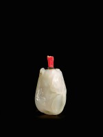 A white jade pebble 'gourd and butterfly' snuff bottle, Qing dynasty, 18th / early 19th century | 清十八 / 十九世紀初 白玉雕瓜瓞綿綿圖鼻煙壺