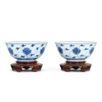 A pair of blue and white 'lotus' bowls, Seal marks and period of Kangxi 清康熙 青花纏枝蓮紋盌一對 《大清康熙年製》款