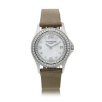 Reference 4906/200 Calatrava  A white gold and diamond-set wristwatch with date and mother-of-pearl dial, Made in 2005