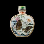 A famille-rose 'quails' snuff bottle, Qing dynasty 18th - 19th century | 清十八至十九世紀 粉彩開光安居樂業圖鼻煙壺 《乾隆年製》仿款